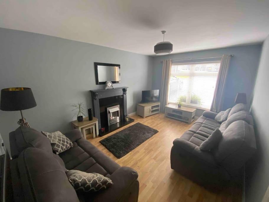Loughview Gardens - Family Friendly Villa Omagh Exterior photo